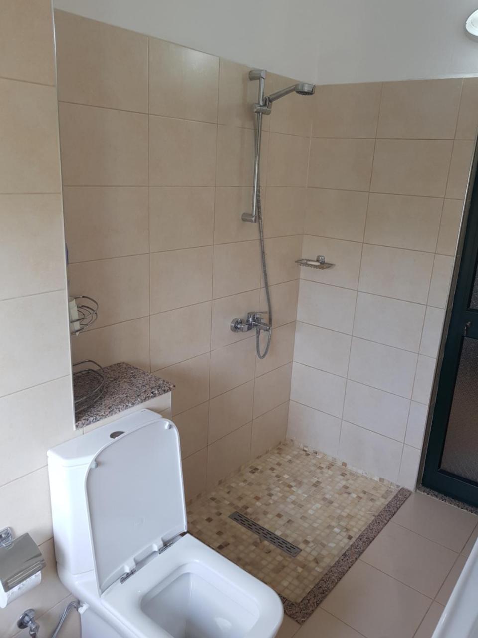 Holiday Family Apartment Golem (Tirana) Exterior foto