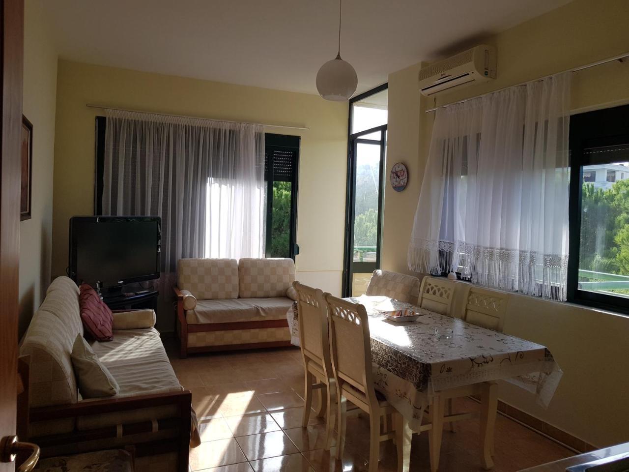 Holiday Family Apartment Golem (Tirana) Exterior foto