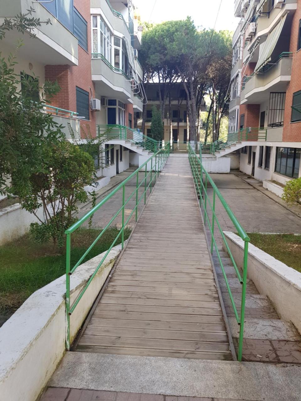 Holiday Family Apartment Golem (Tirana) Exterior foto